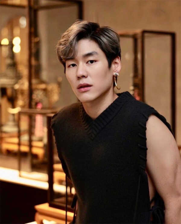 หมอโอ๊บ ธนดล หมอหล่อ