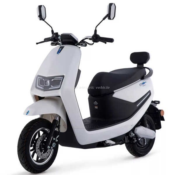 LYVA MB5 2023