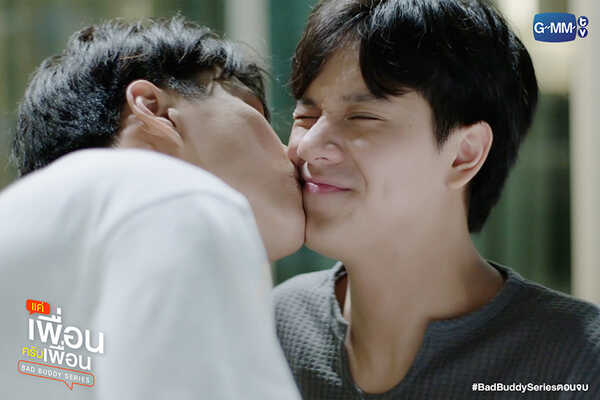 แค่เพื่อนครับเพื่อน นนน โอม นักแสดง ซีรีส์วายไทย