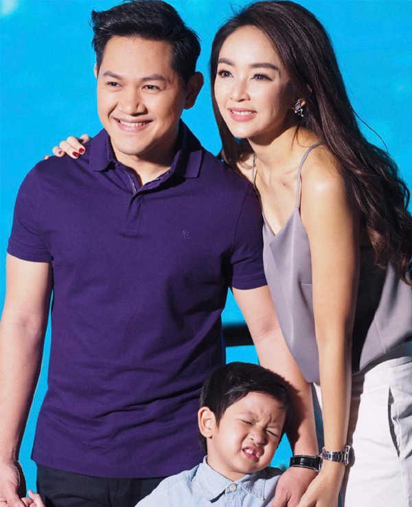 ป๊อป นิธิ ประวัติ