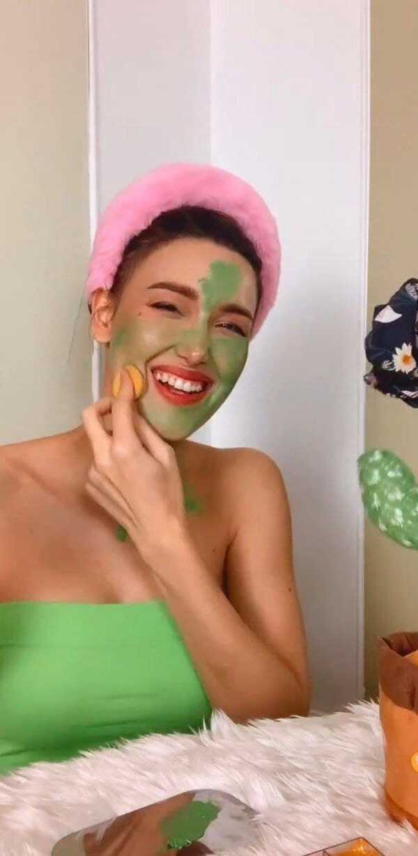  แจ็คกี้ ชาเคอลีน