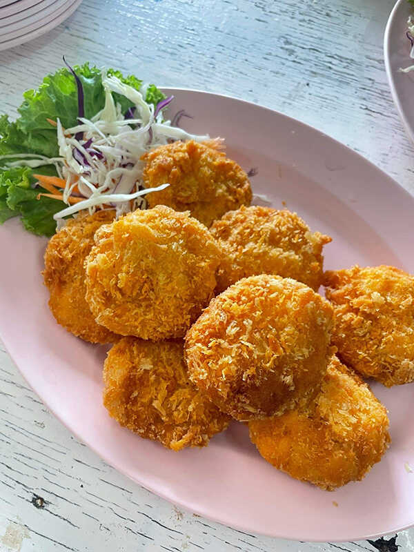 ร้านอาหาร แสมสาร