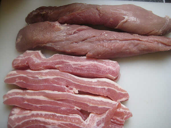 หมูสันในยัดไส้แอปริคอต แอปเปิล และขิง อาหารฝรั่ง เมนูหมูยัดไส้ สูตรอาหาร