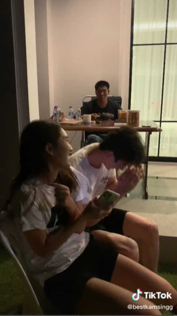 เบส รักษ์วนีย์ ตงตง กฤษกร