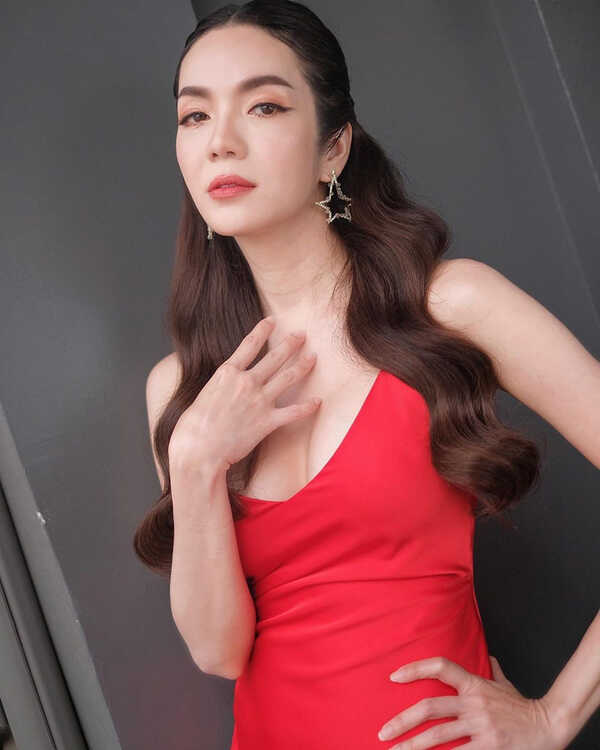 อ๋อม สกาวใจ