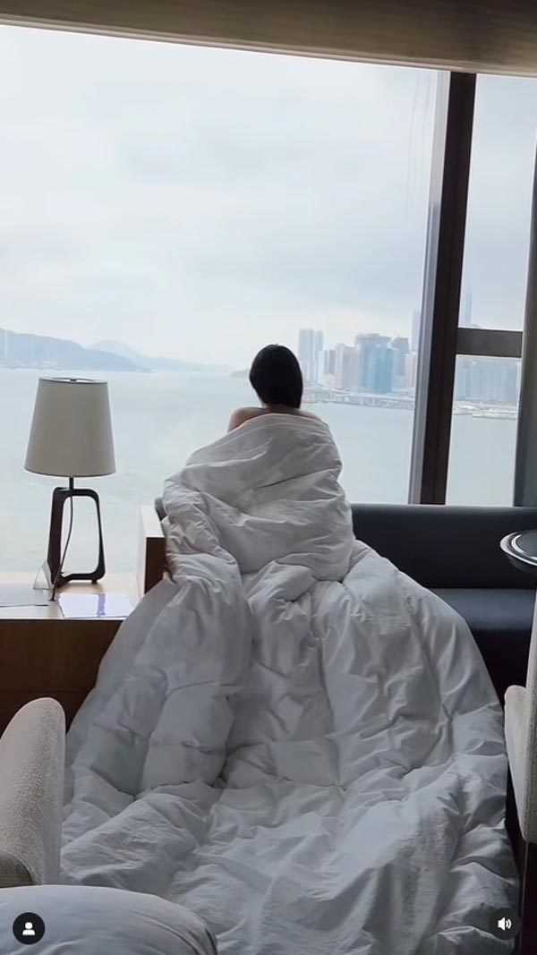 นก ศิขรินธาร