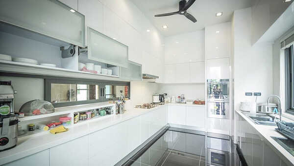 บ้าน พลอย ชิดจันทร์