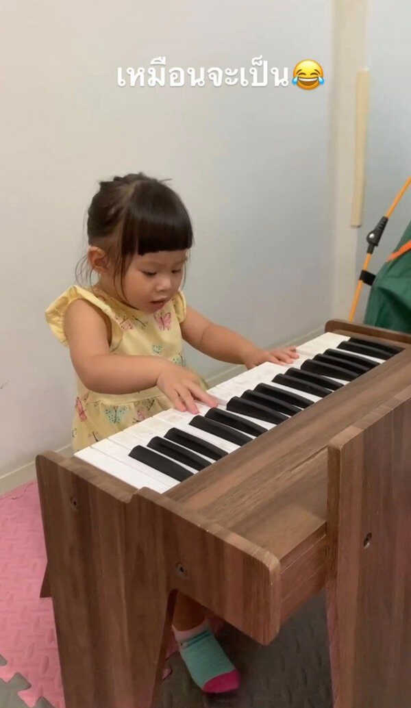 ต้า พาราด็อกซ์ เผยโมเมนต์อบอุ่นกับลูกสาว น้องพิมเพราะ
