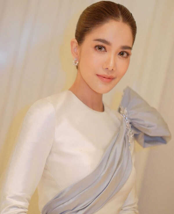 ก้อย รัชวิน, ชุดแต่งงาน