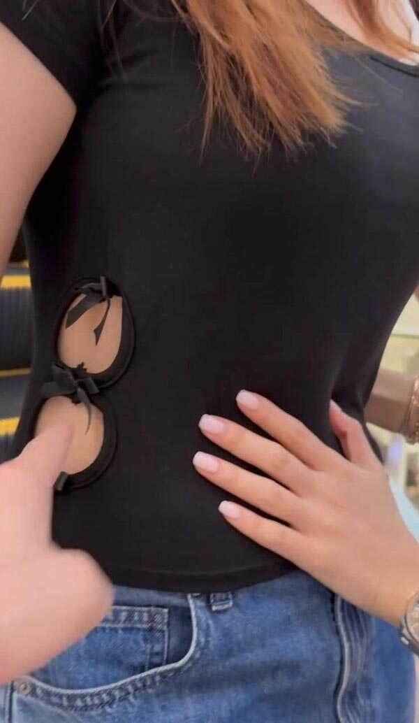 น้องวันใหม่ กับรูบนเสื้อ