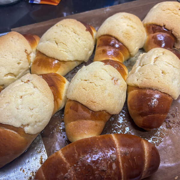 สูตรขนมปังเกลือแครกเกอร์ หรือ Craquelin Shio Pan เมนูขนมปัง ขนมปังเกลือ ชิโอะปัง สูตรขนม