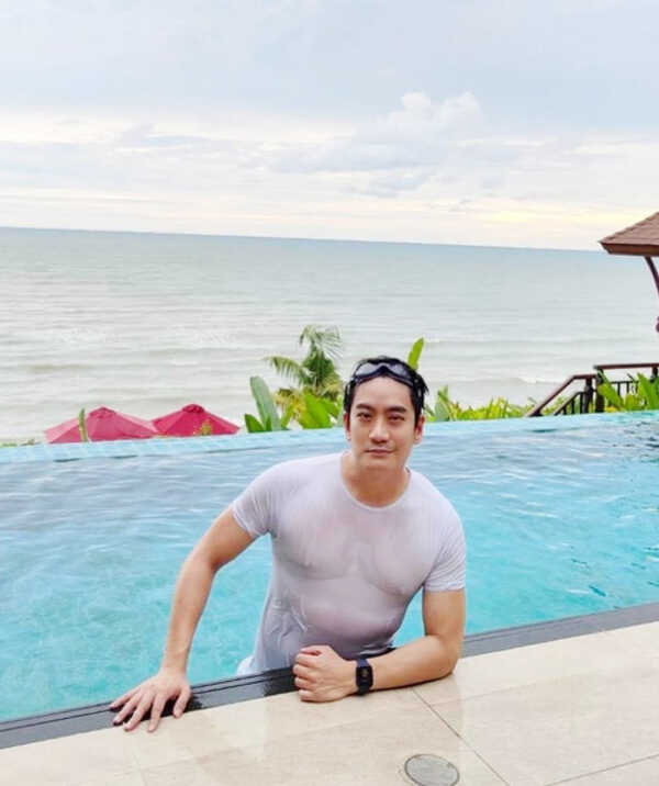 หมอโอ๊ค สมิทธิ์