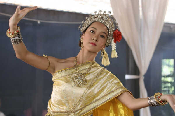 นุ่น วรนุช ภิรมย์ภักดี ผลงานหนังผี เปิงมาง กลองผีหนังมนุษย์