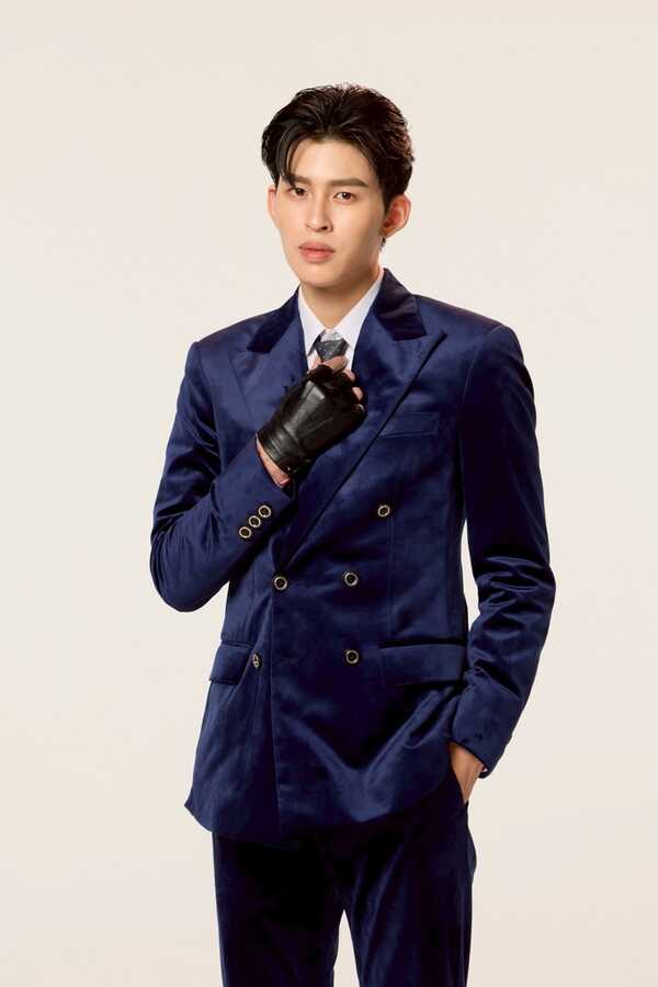 มีสติหน่อยคุณธีร์ เรื่องย่อ Me and Thee GMMTV