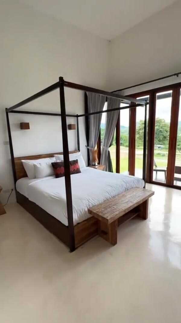 แอน ภูริ ขายบ้าน