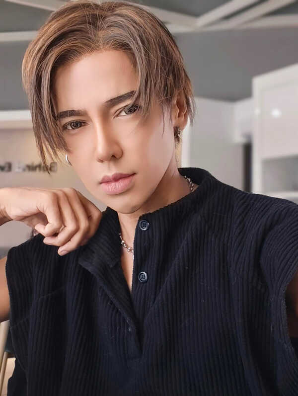 ดีเจดัง เปิดลุคล่าสุด หล่อละมุนสไตล์บอยแบนด์
