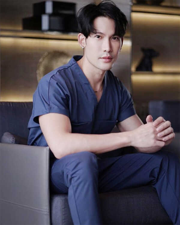 หมอฟูก ณชนก หมอหล่อ