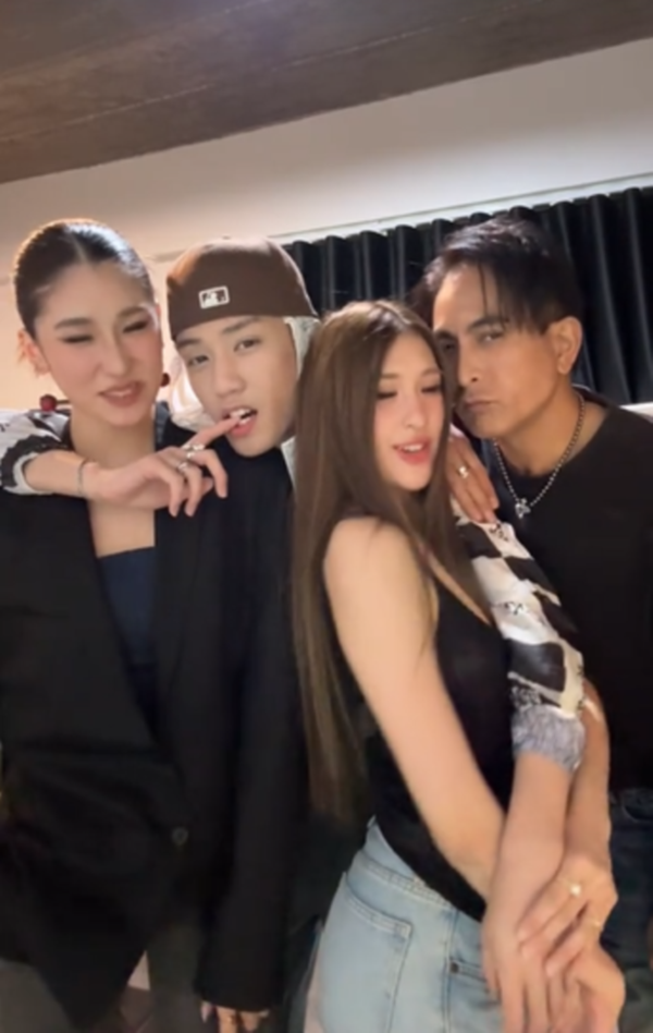 เซย่า - มิย่า ทองเจือ