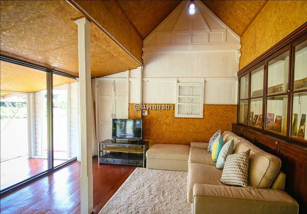 ที่พักริมน้ำ